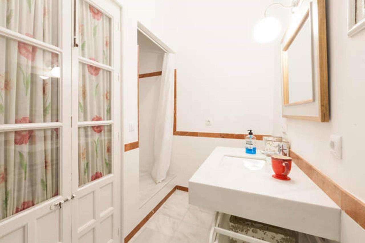 Apartamentos Rg Arenal Sevilla Pokoj fotografie